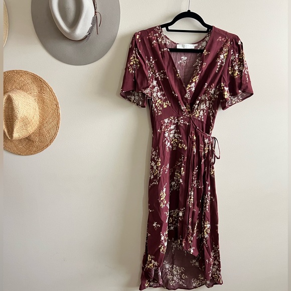 ASTR the Label Adeline Floral Print Wrap Midi Dress - Picture 3 of 8